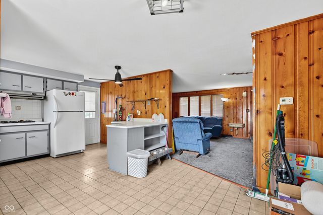 5423 S Victoria Drive, Indianapolis, IN 46217