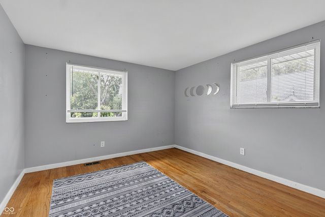 5423 S Victoria Drive, Indianapolis, IN 46217