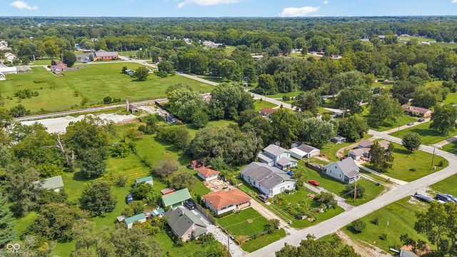5423 S Victoria Drive, Indianapolis, IN 46217