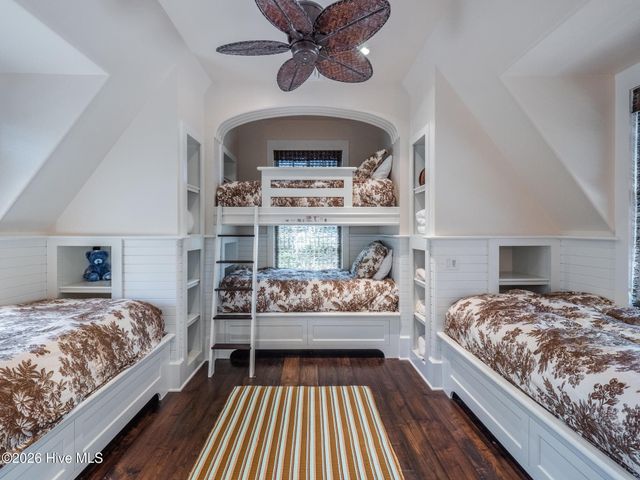 2340 Ocean Point Drive, Wilmington, NC 28405