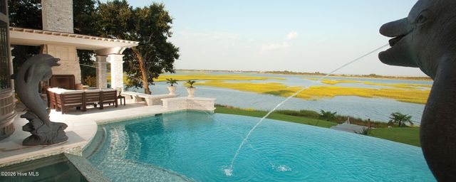 2340 Ocean Point Drive, Wilmington, NC 28405