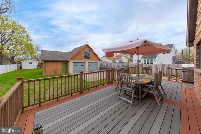 9 STITES AVENUE, Gloucester City, NJ 08030