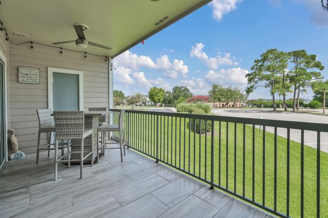 12800 Melville Drive B110, Montgomery, TX 77356