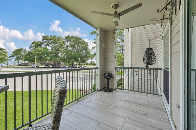 12800 Melville Drive B110, Montgomery, TX 77356