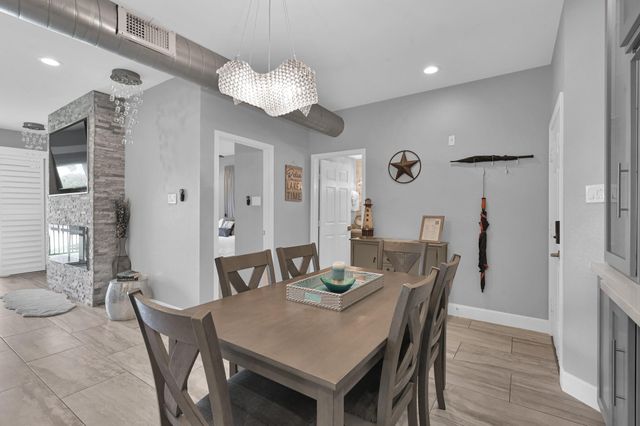 12800 Melville Drive B110, Montgomery, TX 77356