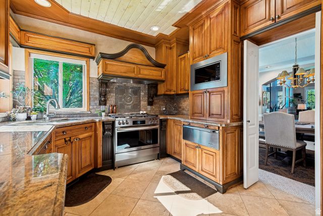 761 S 1030 E, Orem, UT 84097