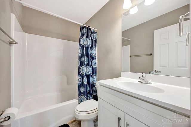 135 Linda Lane, Hamilton, OH 45011