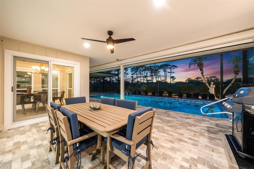 Image 28 of property listing at 3615 AVENIDA MADERA, Bradenton, FL 34210