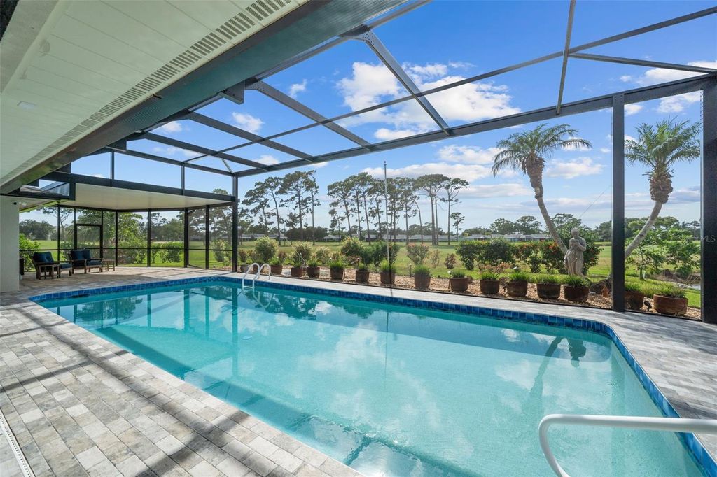 Image 30 of property listing at 3615 AVENIDA MADERA, Bradenton, FL 34210