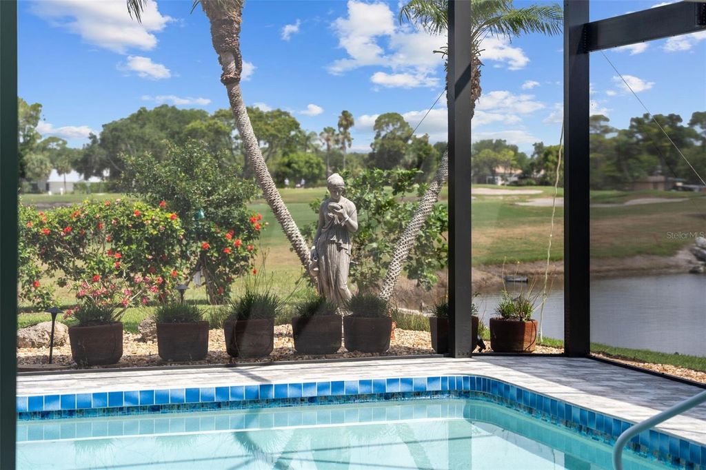 Image 31 of property listing at 3615 AVENIDA MADERA, Bradenton, FL 34210