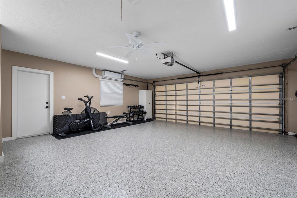Image 59 of property listing at 3615 AVENIDA MADERA, Bradenton, FL 34210