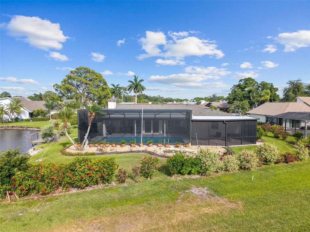 Image 62 of property listing at 3615 AVENIDA MADERA, Bradenton, FL 34210
