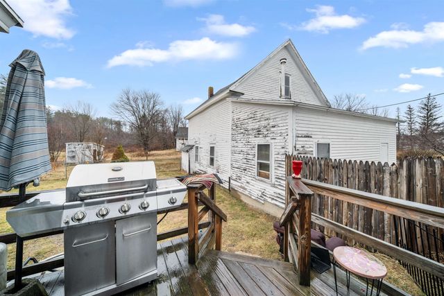 23 Concord Hill Road, Pittsfield, NH 03263