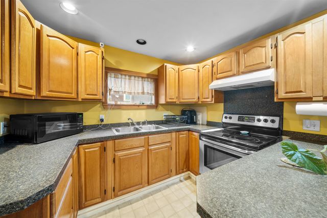 23 Concord Hill Road, Pittsfield, NH 03263
