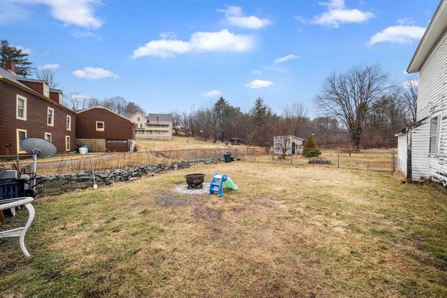 23 Concord Hill Road, Pittsfield, NH 03263