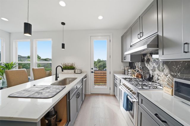 2216 Yellow Jacket LN 1, Austin, TX 78741