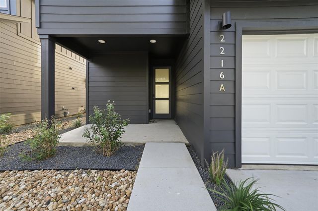 2216 Yellow Jacket LN 1, Austin, TX 78741