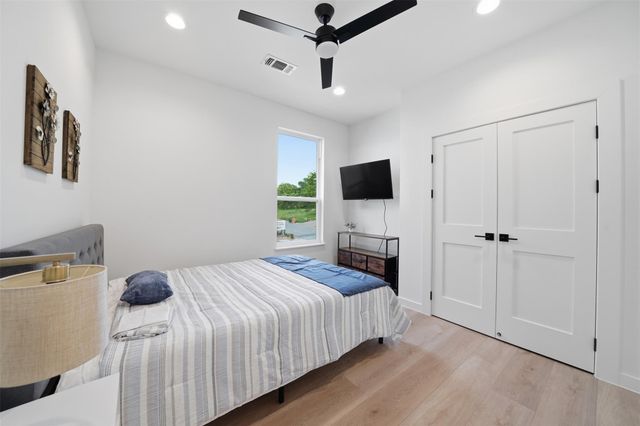 2216 Yellow Jacket LN 1, Austin, TX 78741