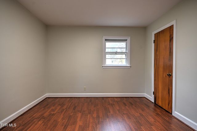 1606 Lester Harris Road, Johnson City, TN 37601