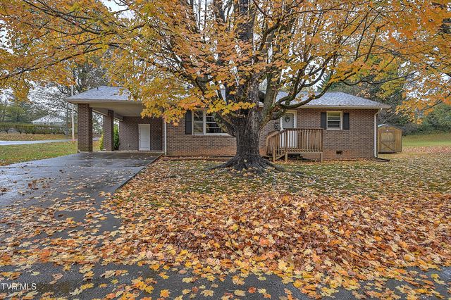 1606 Lester Harris Road, Johnson City, TN 37601