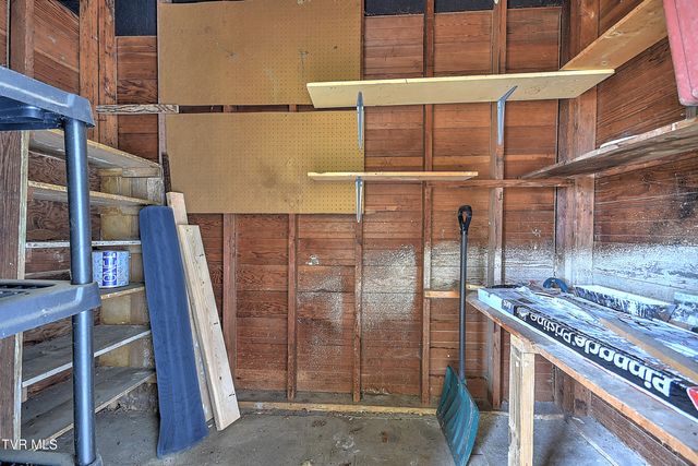 1606 Lester Harris Road, Johnson City, TN 37601