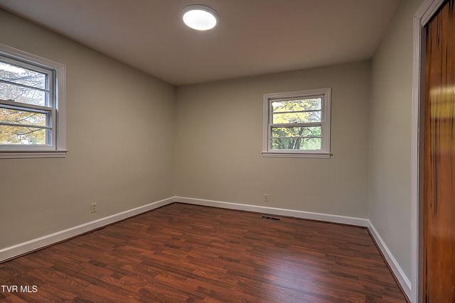 1606 Lester Harris Road, Johnson City, TN 37601