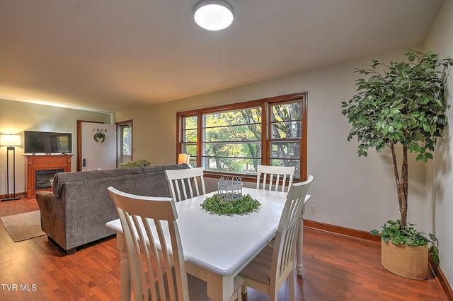 1606 Lester Harris Road, Johnson City, TN 37601