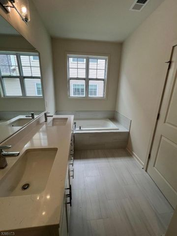 77 Norton Rd, Hillsborough Twp., NJ 08844