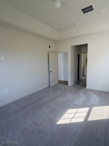 77 Norton Rd, Hillsborough Twp., NJ 08844