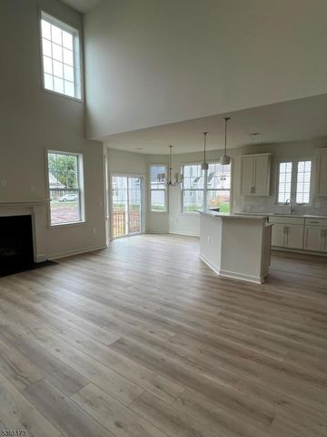 77 Norton Rd, Hillsborough Twp., NJ 08844
