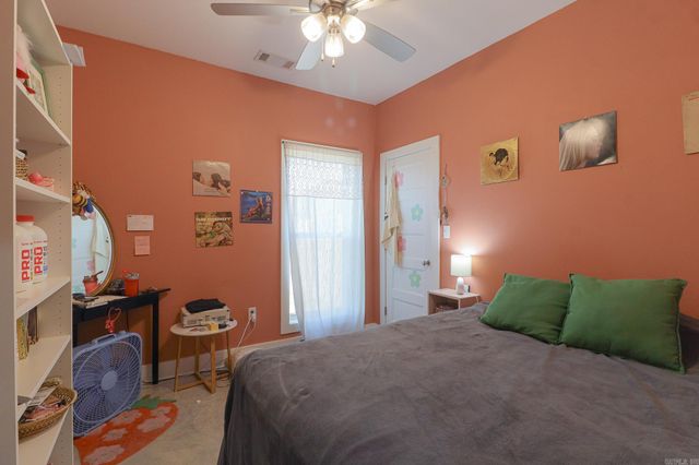 302 Hollis Street, Bono, AR 72416