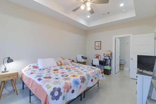 302 Hollis Street, Bono, AR 72416