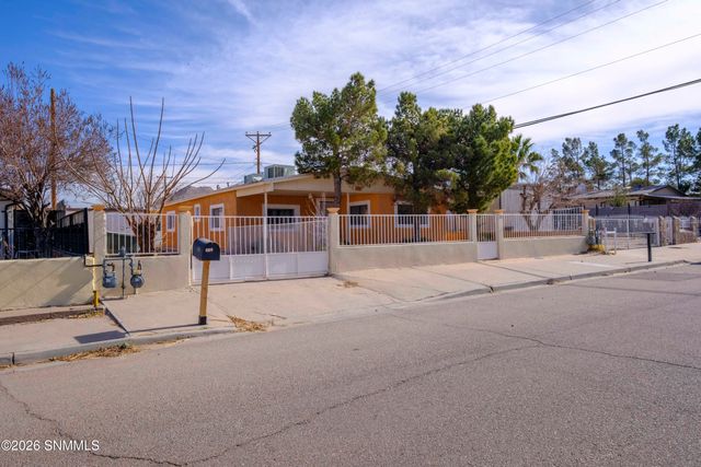 129 Encino Drive, Sunland Park, NM 88063