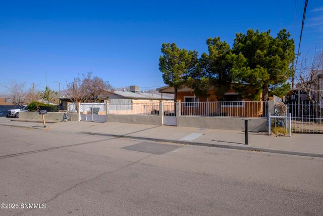 129 Encino Drive, Sunland Park, NM 88063