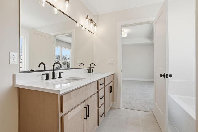 2810 Old Oak Drive, Valparaiso, IN 46385
