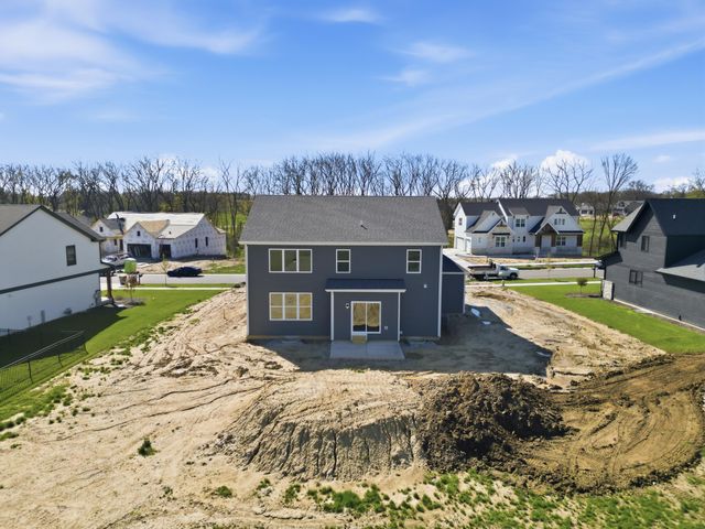2810 Old Oak Drive, Valparaiso, IN 46385