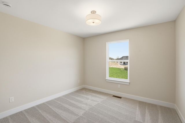 2810 Old Oak Drive, Valparaiso, IN 46385