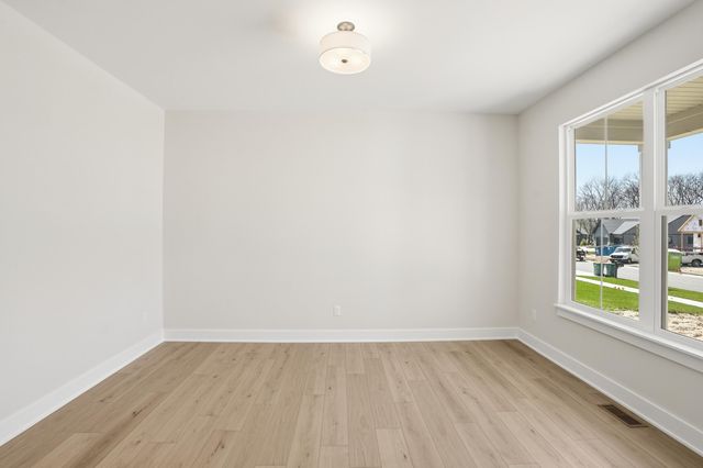 2810 Old Oak Drive, Valparaiso, IN 46385