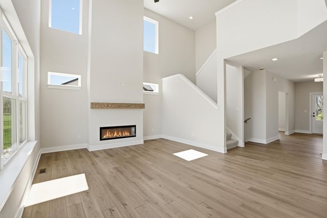 2810 Old Oak Drive, Valparaiso, IN 46385