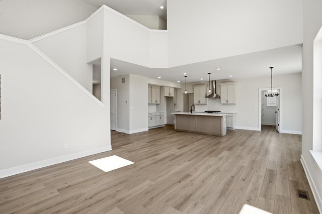 2810 Old Oak Drive, Valparaiso, IN 46385
