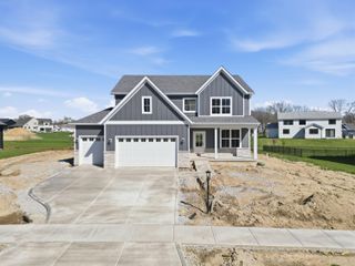 2810 Old Oak Drive, Valparaiso, IN 46385