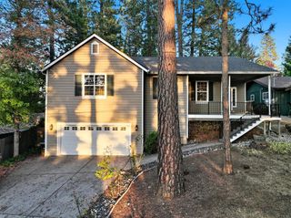 575 Kate Hayes St, Grass Valley, CA 95945