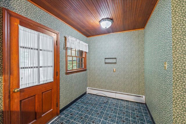 1117 WHITEHALL DR, Harrisburg, PA 17110