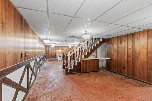 1117 WHITEHALL DR, Harrisburg, PA 17110