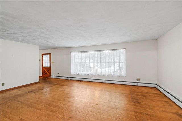1117 WHITEHALL DR, Harrisburg, PA 17110