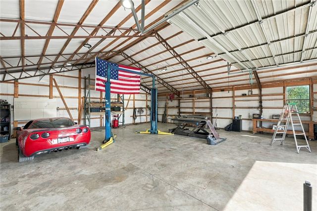12913 Moore Lane, Gravette, AR 72736