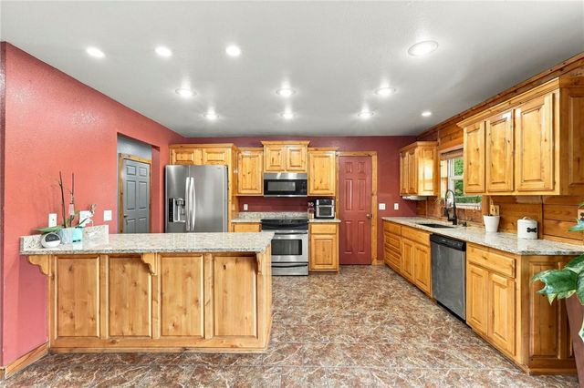 12913 Moore Lane, Gravette, AR 72736