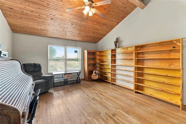 12913 Moore Lane, Gravette, AR 72736