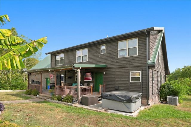 12913 Moore Lane, Gravette, AR 72736