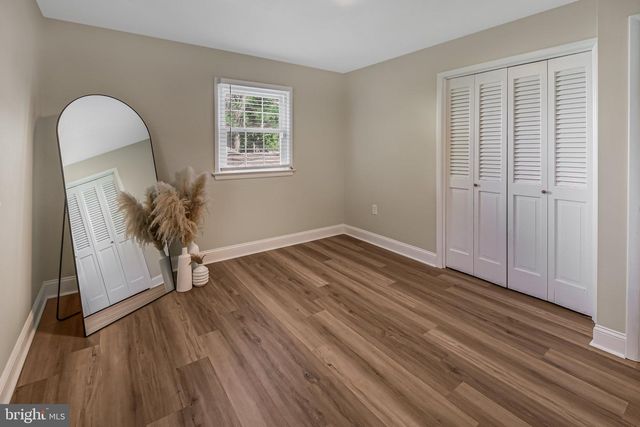 10 SMITHFIELD AVE, Lawrence Township, NJ 08648